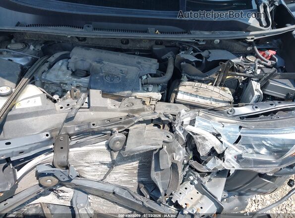 JTMBFREV3HJ119084 2017 TOYOTA RAV4 Gray Rear view