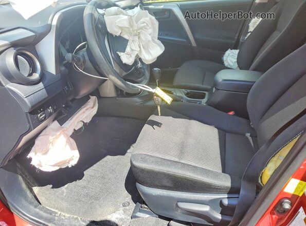 JTMBFREV4HJ126870 2017 TOYOTA RAV4 Red Widok wnętrza z przodu