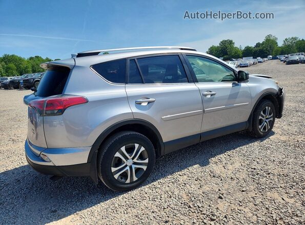 JTMBFREV7JJ252100 2018 TOYOTA RAV4 Серебряный Задняя правая четверть