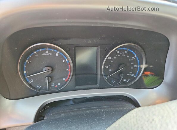 JTMBFREV7JJ252100 2018 TOYOTA RAV4 Серебряный Вид щитка приборов