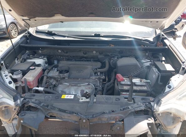 JTMBFREV7JJ723257 2018 TOYOTA RAV4 White Vista trasera