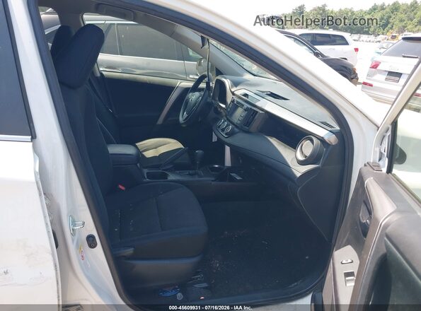 JTMBFREV7JJ723257 2018 TOYOTA RAV4 White Vista interior delantera