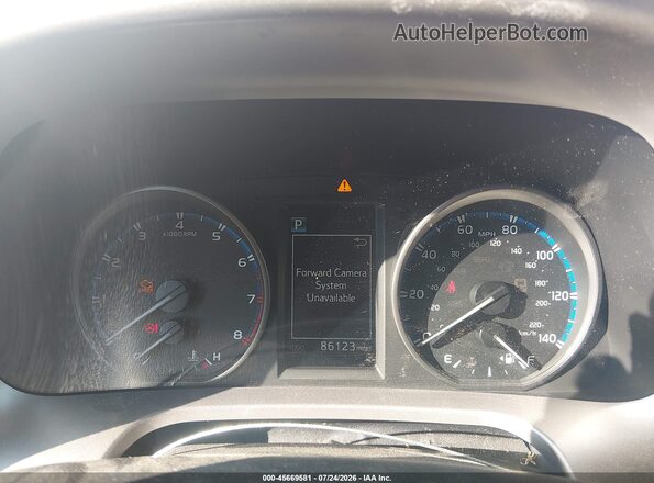 JTMBFREV8HJ127438 2017 TOYOTA RAV4 Красный Вид задних сидений