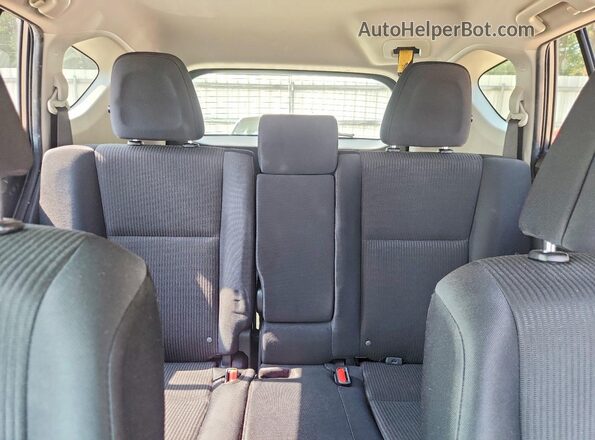 JTMBFREV8HJ163629 2017 TOYOTA RAV4 Gray Widok tylnych siedzeń