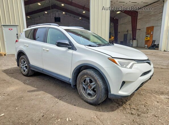 JTMBFREV8HJ710608 2017 TOYOTA RAV4 White Front right