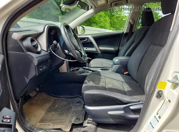 JTMBFREV8HJ710608 2017 TOYOTA RAV4 White Front interior view