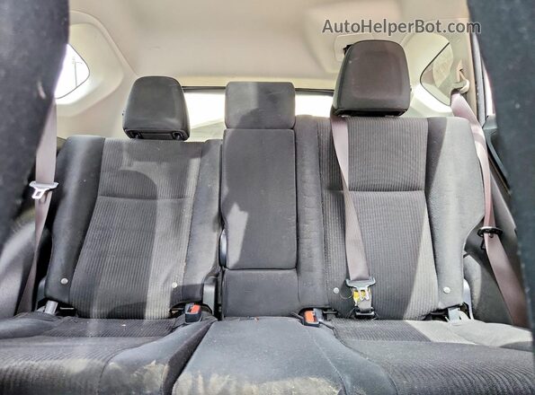 JTMBFREV8HJ710608 2017 TOYOTA RAV4 White Rear seats view