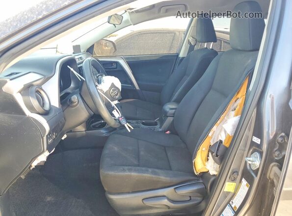 JTMBFREV8JJ717578 2018 TOYOTA RAV4 Gray Front interior view