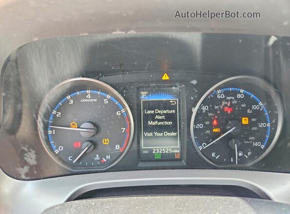 JTMBFREVXJJ260286 2018 TOYOTA RAV4 Silver Вид щитка приладів