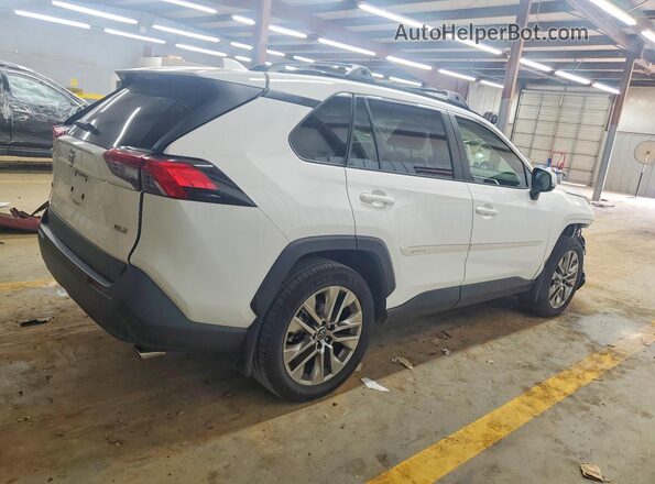 JTMC1RFV0KD017118 2019 TOYOTA RAV4 White Rear right