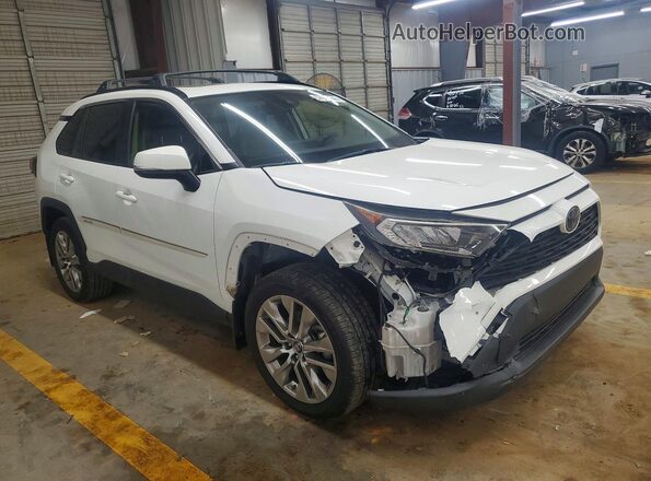JTMC1RFV0KD017118 2019 TOYOTA RAV4 White Front right
