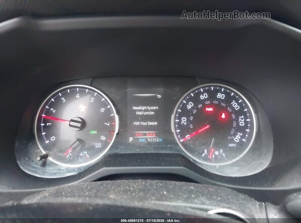 JTMC1RFV2KD509746 2019 TOYOTA RAV4 White Widok tylnych siedzeń