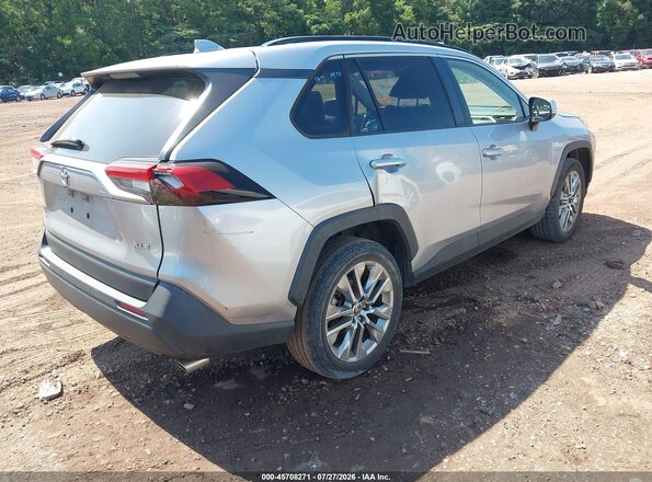 JTMC1RFV3LD055539 2020 TOYOTA RAV4 Серебряный Задняя правая четверть
