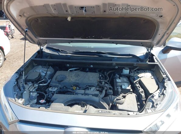 JTMC1RFV3LD055539 2020 TOYOTA RAV4 Серебряный Вид сзади