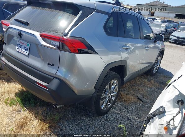 JTMC1RFV5LJ021667 2020 TOYOTA RAV4 Silver Trasero derecho