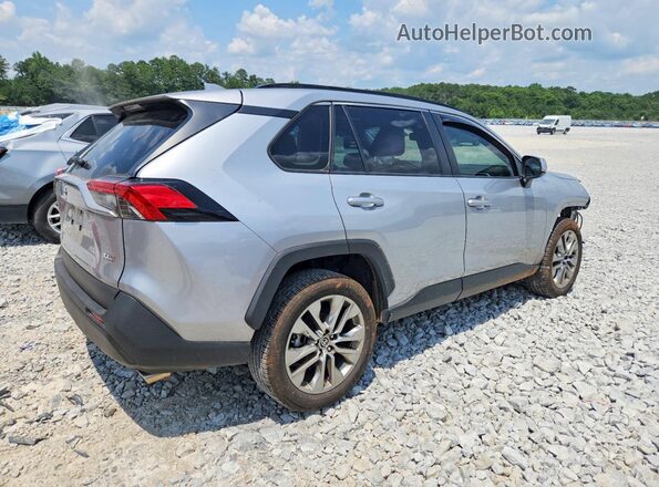 JTMC1RFV7PJ026780 2023 TOYOTA RAV4 Silver Задня права чверть
