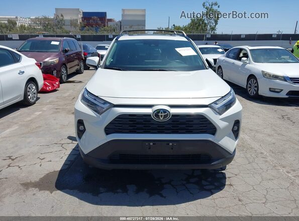JTMC1RFV8NJ023772 2022 TOYOTA RAV4 White Вид задньої частини салону
