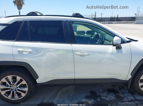 JTMC1RFV8NJ023772 2022 TOYOTA RAV4 White Панорамний вид салону 360°