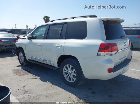 JTMCY7AJ3J4070396 2018 TOYOTA LAND CRUISER White Trasero izquierdo
