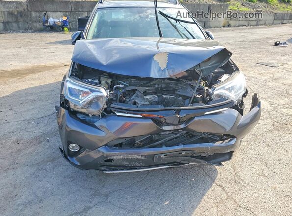 JTMDFREV2JJ748821 2018 TOYOTA RAV4 Gray Вид підкапотного простору