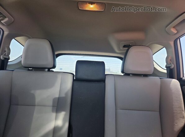 JTMDFREVXJJ186702 2018 TOYOTA RAV4 White უკანა სავარძლების ხედი