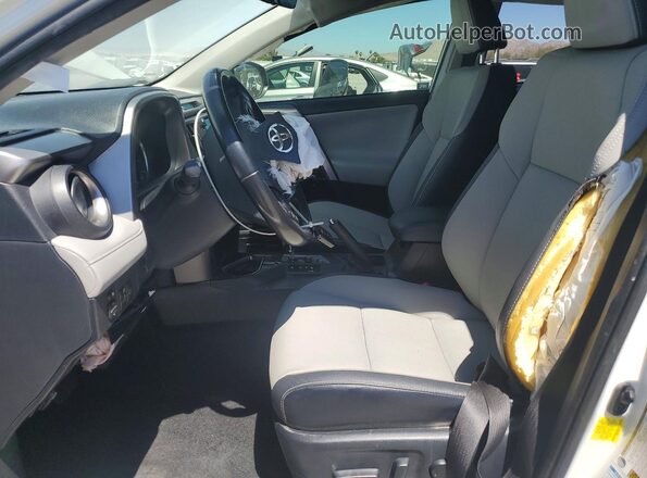 JTMDJREV2HD124041 2017 TOYOTA RAV4 Silver Vista interior delantera