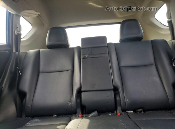 JTMDJREV3GD015831 2016 TOYOTA RAV4 Blue Հետևի նստատեղերի տեսք