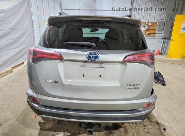 JTMDJREV4JD184960 2018 TOYOTA RAV4 Silver Հետևի տեսք