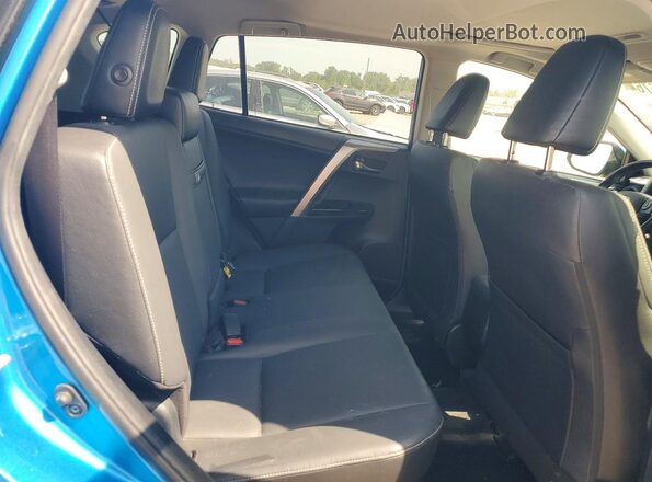 JTMDJREV5HD083663 2017 TOYOTA RAV4 Blue Սալոնի հետևի տեսք
