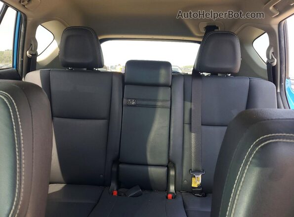 JTMDJREV5HD083663 2017 TOYOTA RAV4 Blue Հետևի նստատեղերի տեսք