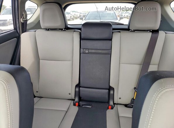JTMDJREV6HD117870 2017 TOYOTA RAV4 Black უკანა სავარძლების ხედი