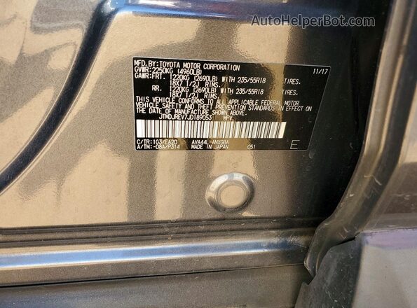 JTMDJREV7JD189053 2018 TOYOTA RAV4 Charcoal ძრავის განყოფილების ხედი