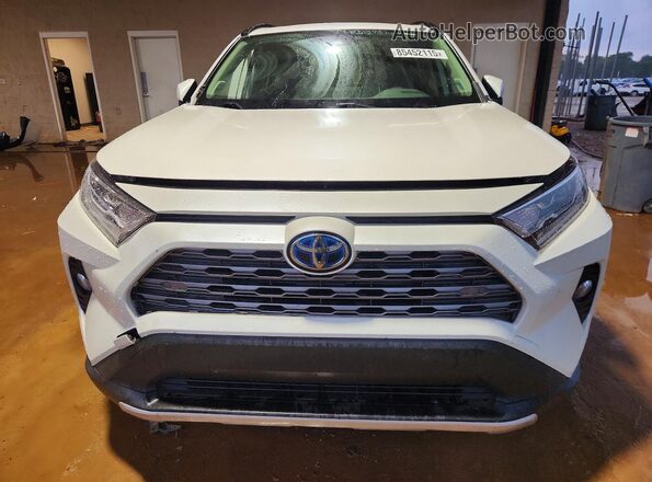 JTMDWRFV2LJ047097 2020 TOYOTA RAV4 White Front view