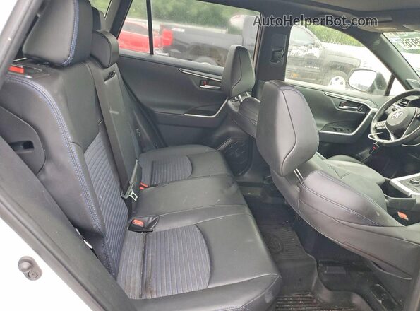 JTME6RFV0RD558304 2024 TOYOTA RAV4 White უკანა სალონის ხედი