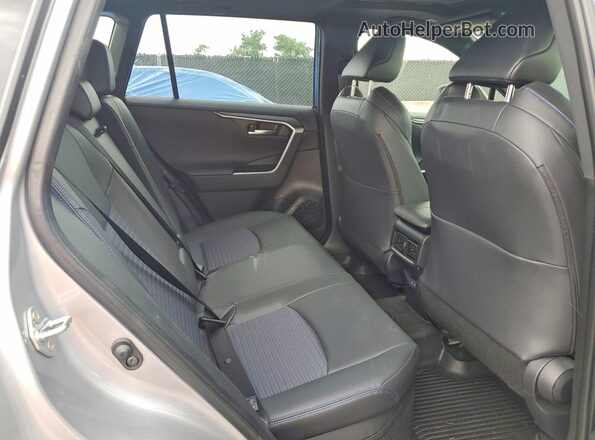 JTME6RFV2SD578110 2025 TOYOTA RAV4 Серебряный Вид задней части салона