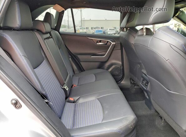 JTME6RFV5SJ077584 2025 TOYOTA RAV4 Серый Вид задних сидений