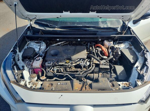 JTME6RFV7NJ023062 2022 TOYOTA RAV4 White Rear interior view