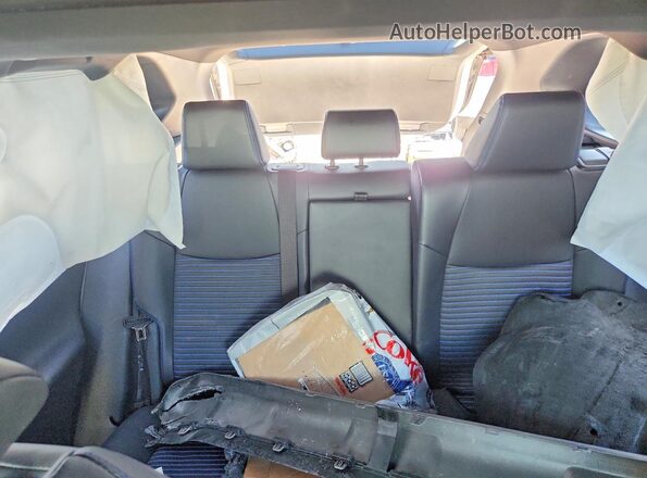 JTME6RFV8RD567199 2024 TOYOTA RAV4 Silver Հետևի նստատեղերի տեսք