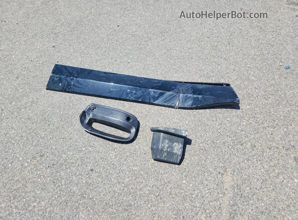 JTME6RFV9SJ090659 2025 TOYOTA RAV4 Black VIN կոդի պիտակի տեսք