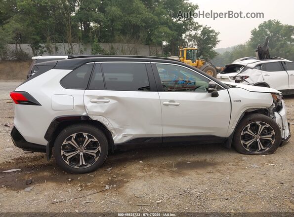 JTMEB3FV5RD230465 2024 TOYOTA RAV4 PRIME White Widok wnętrza z tyłu