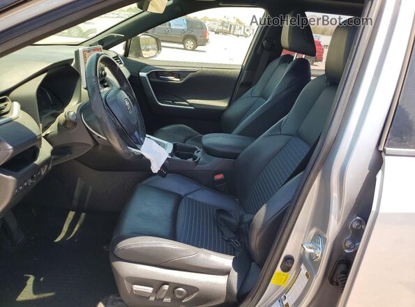 JTMEWRFV5LD547788 2020 TOYOTA RAV4 Silver Front interior view
