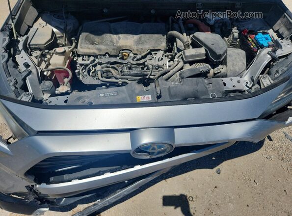 JTMEWRFV8KJ005794 2019 TOYOTA RAV4 Silver Widok wnętrza z tyłu