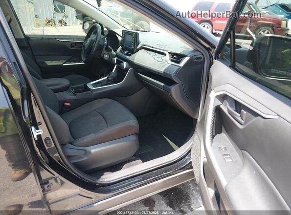 JTMF1RFV4MD069979 2021 TOYOTA RAV4 Черный Вид салона спереди