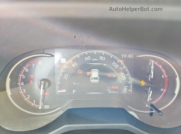 JTMF1RFV5PD098525 2023 TOYOTA RAV4 Silver ხელსაწყოთა პანელის ხედი