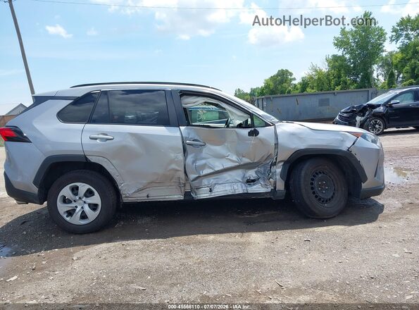 JTMF1RFV6MD075542 2021 TOYOTA RAV4 Silver Rear interior view