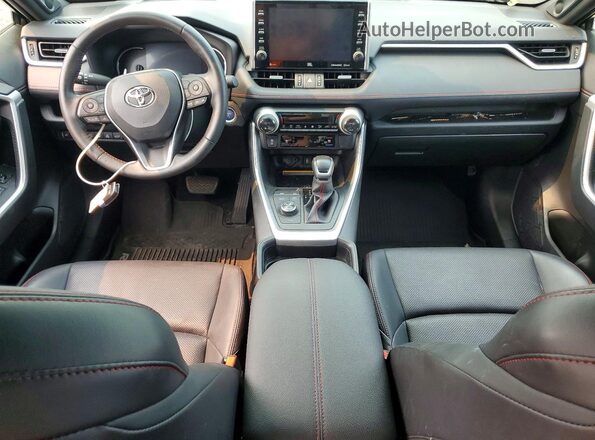 JTMFB3FV5MD052554 2021 TOYOTA RAV4 Silver Вид панелі приладів