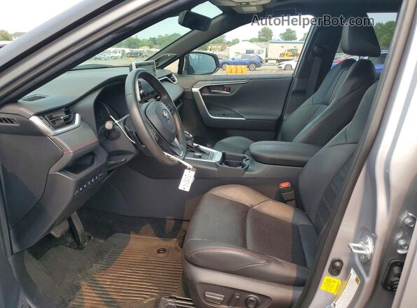 JTMFB3FV5MD052554 2021 TOYOTA RAV4 Silver Вид салону спереду