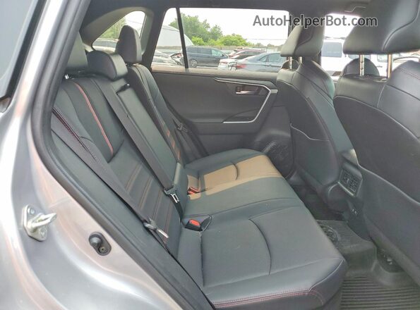 JTMFB3FV5MD052554 2021 TOYOTA RAV4 Silver Вид задньої частини салону