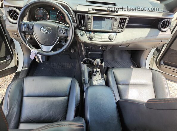 JTMJFREV1GJ093255 2016 TOYOTA RAV4 White Vista del salpicadero