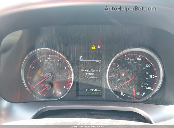 JTMJFREV6HD204950 2017 TOYOTA RAV4 White Widok tylnych siedzeń